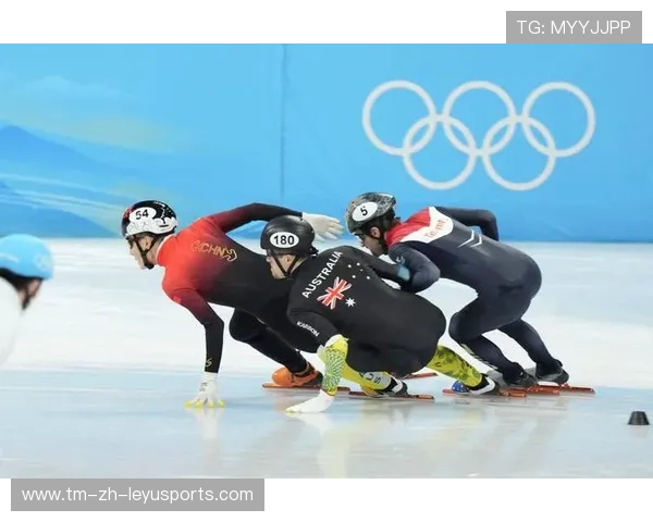 任子威贴身弯道抢位成功稳住第一