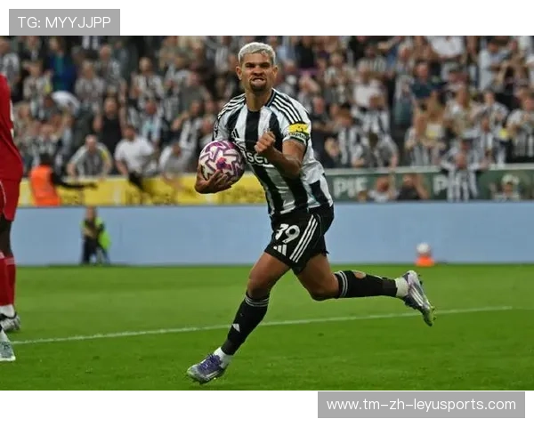 英超：纽卡斯尔2-2战平利物浦，攻防两端精彩纷呈，纽卡斯尔对利物浦比赛结果